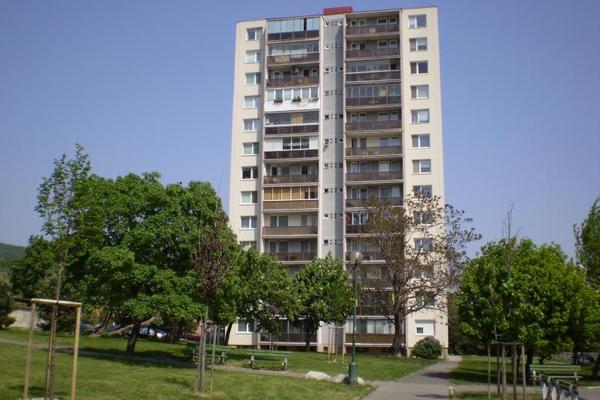 Jurkovičova 1, Bratislava III, Rača